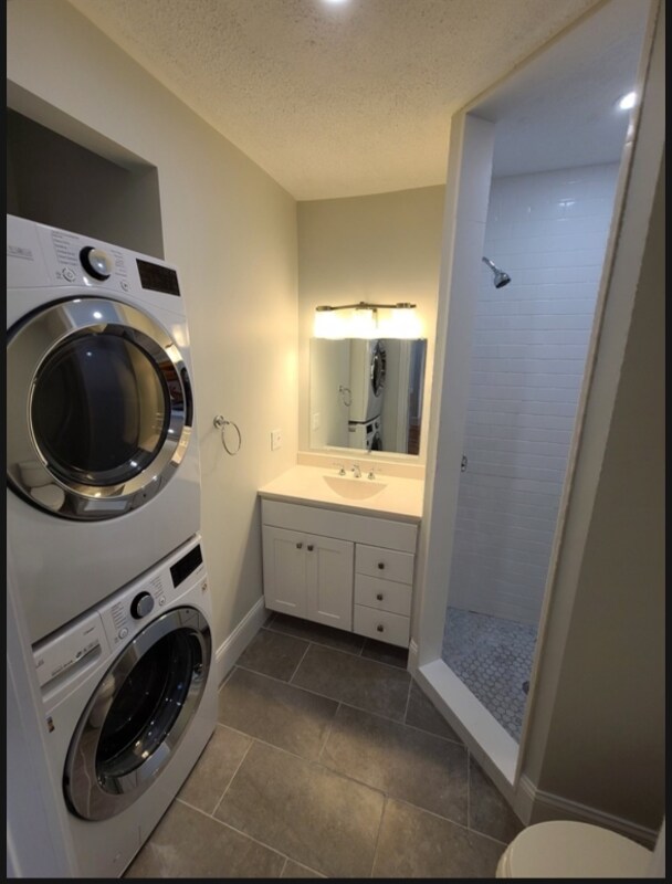 Building Photo - 22 Dearborn St