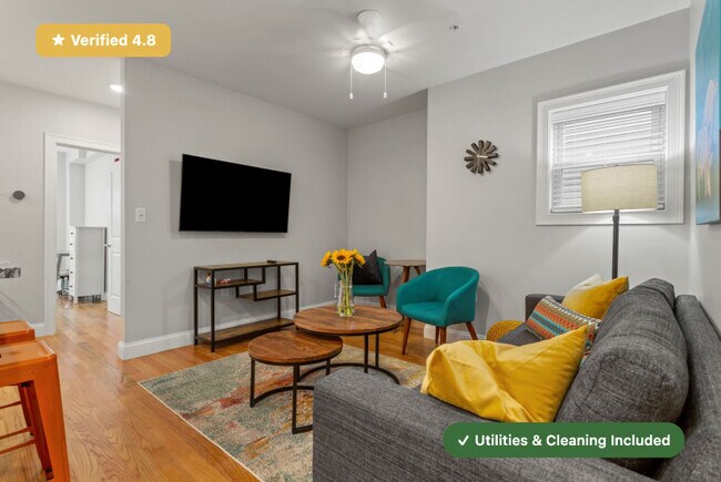 Building Photo - Furnished Bedroom with Private Bath in Charlestown