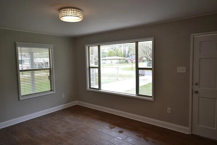 Building Photo - 3304 Grant St