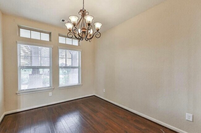 Building Photo - 28807 Mayes Bluff Dr