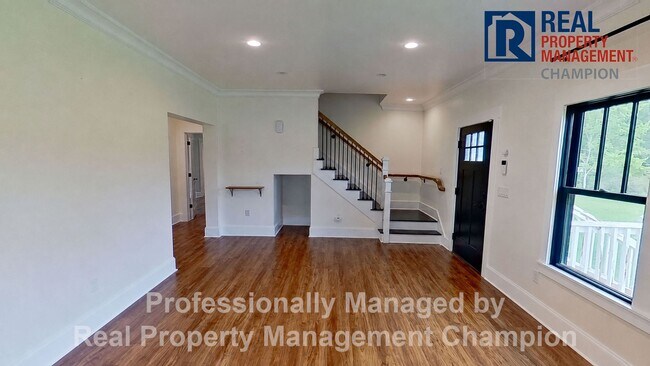Building Photo - Stunning 4 BD/3 BA Fully Renovated Home on 6 Acres w/Pond