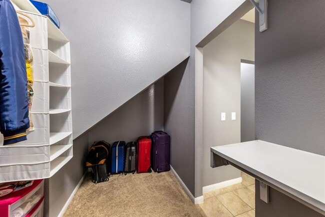 Building Photo - 925 Woodduck Trail
