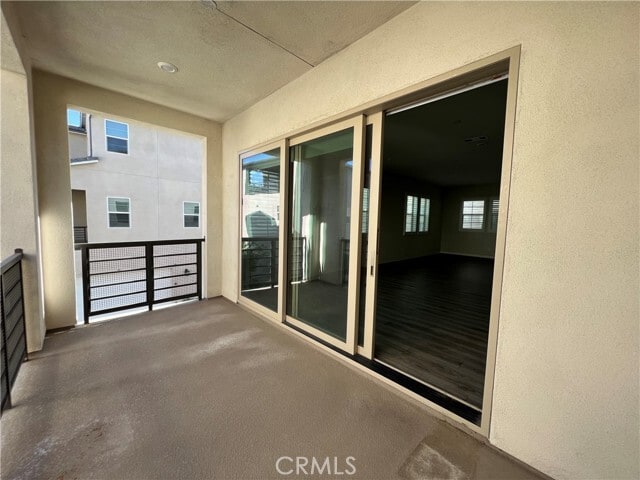 Building Photo - 110 Sculpture