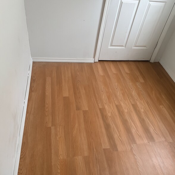 Building Photo - 73 Pine St