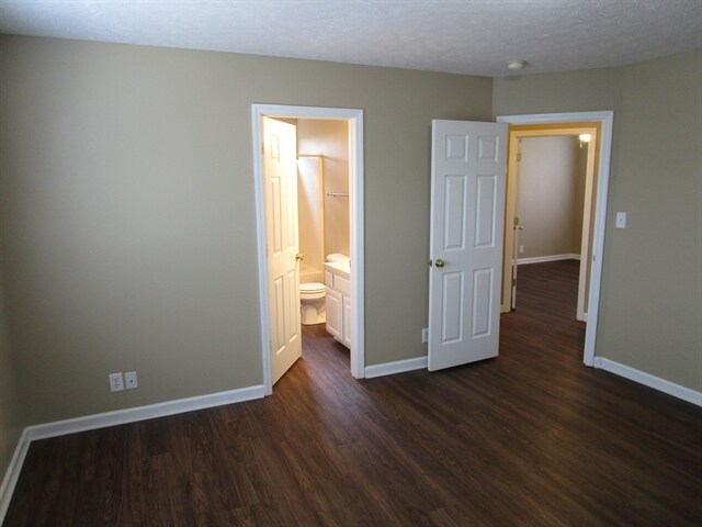 Building Photo - 2990 Buckner Ln