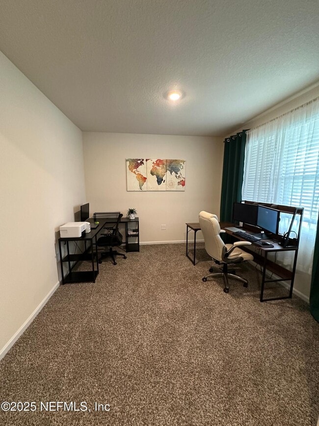 Building Photo - 2062 Garrison Wy