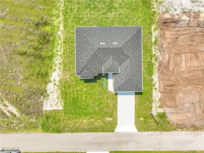 Building Photo - 1024 Halby Ave S