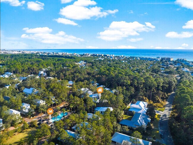 Building Photo - 587 Patina Blvd