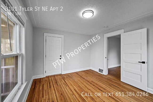 Building Photo - 3101 NE Tyler St