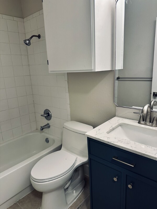 Building Photo - 11605 Castle Rock Ct