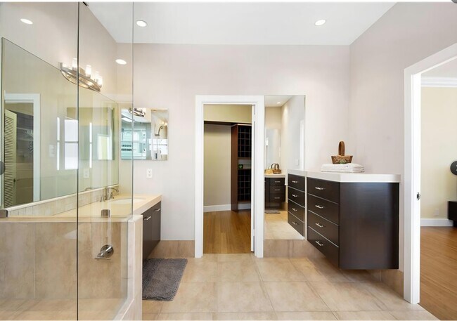 Building Photo - 3430 Galt Ocean Dr