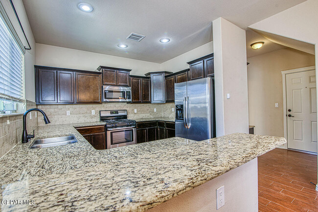Building Photo - 7349 Autumn Sage Dr