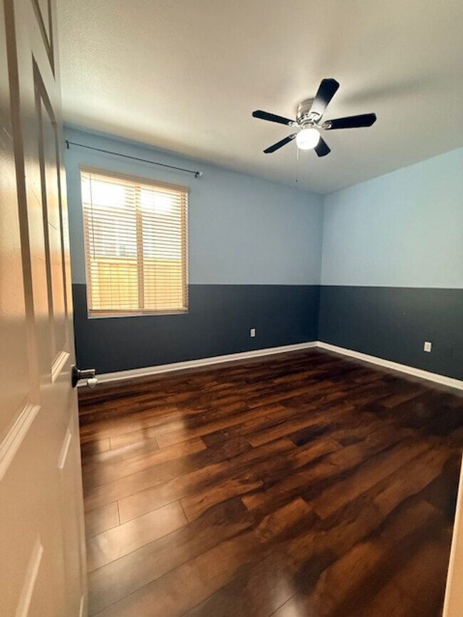 Building Photo - Beautiful Oceanview Hills house