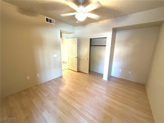 Building Photo - 11855 Portina Dr