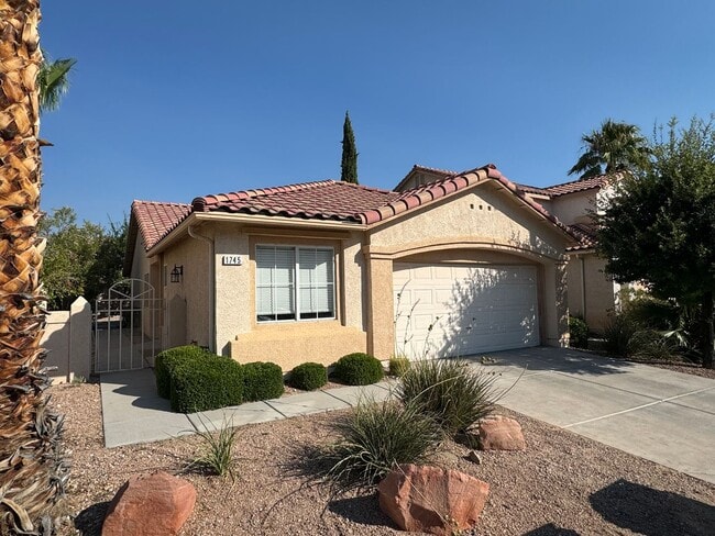 Building Photo - Single Story Home In The Heart Of Summerli...