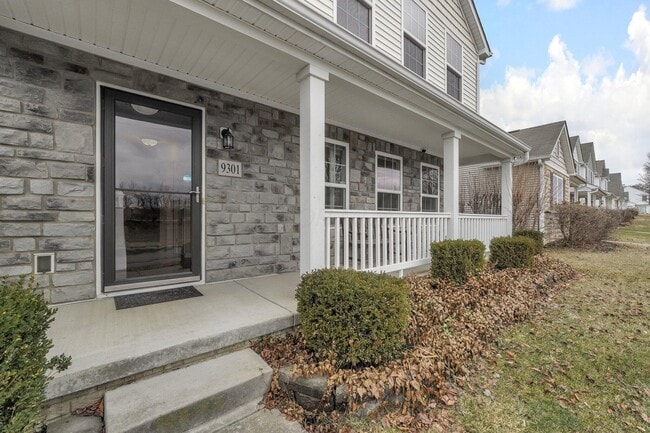 Building Photo - 9301 Cliff Springs Trail