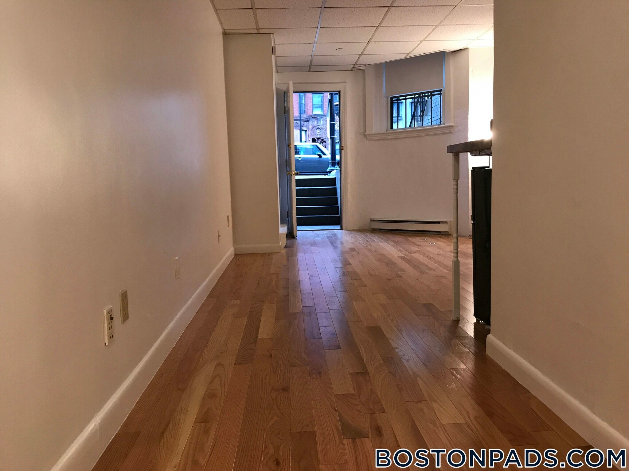 Building Photo - 854 Beacon St