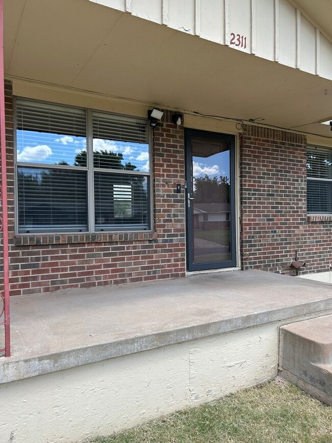 Building Photo - 2311 NW 43rd St