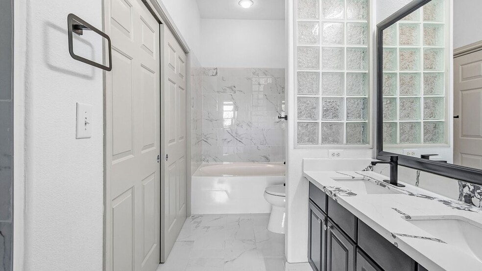 Building Photo - 1441 East St