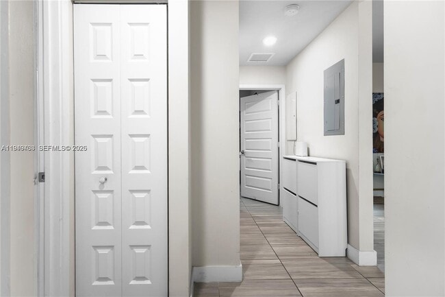 Building Photo - 7805 NW 104th Ave