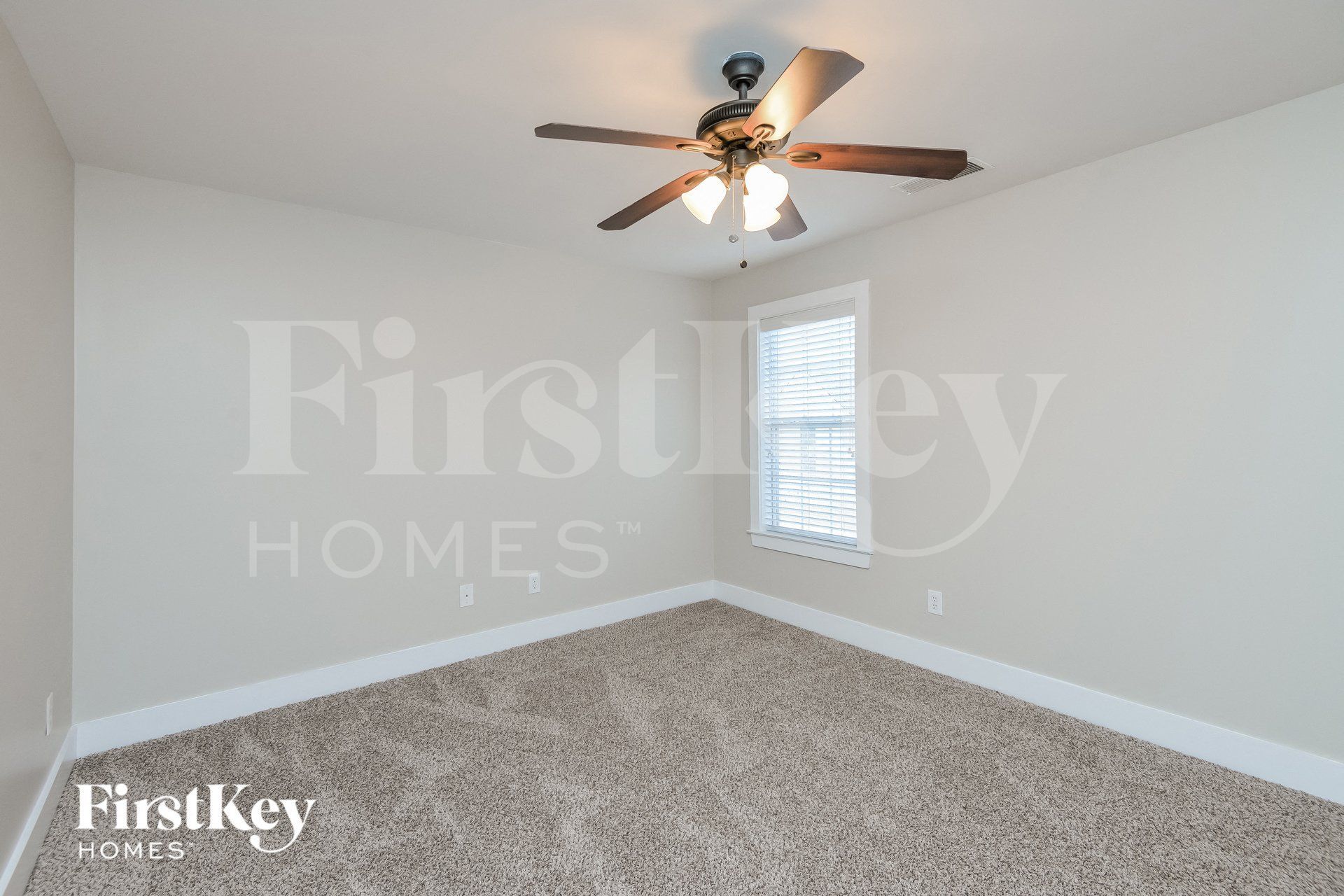 Building Photo - 5478 Camellia Ln