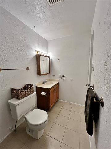 Building Photo - 7127 Winterberry Dr