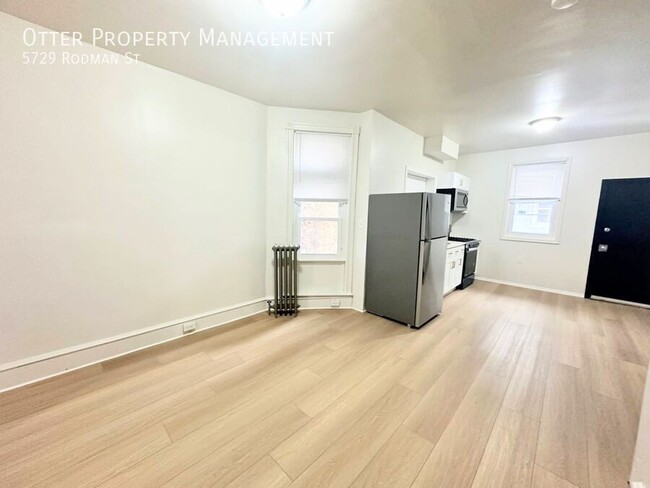 Building Photo - 3BR/1.5BA Lovely Cobbs Creek Home