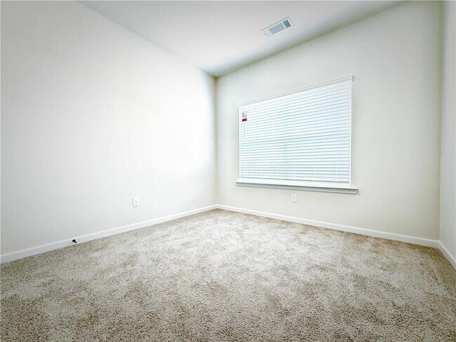 Building Photo - 412 Egret Ct