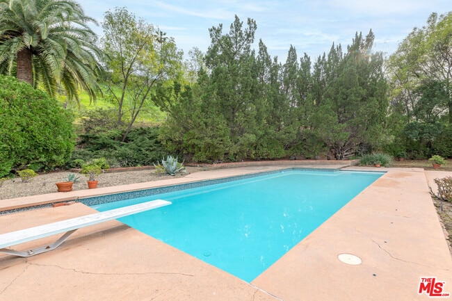 Building Photo - 20164 Santa Rita St