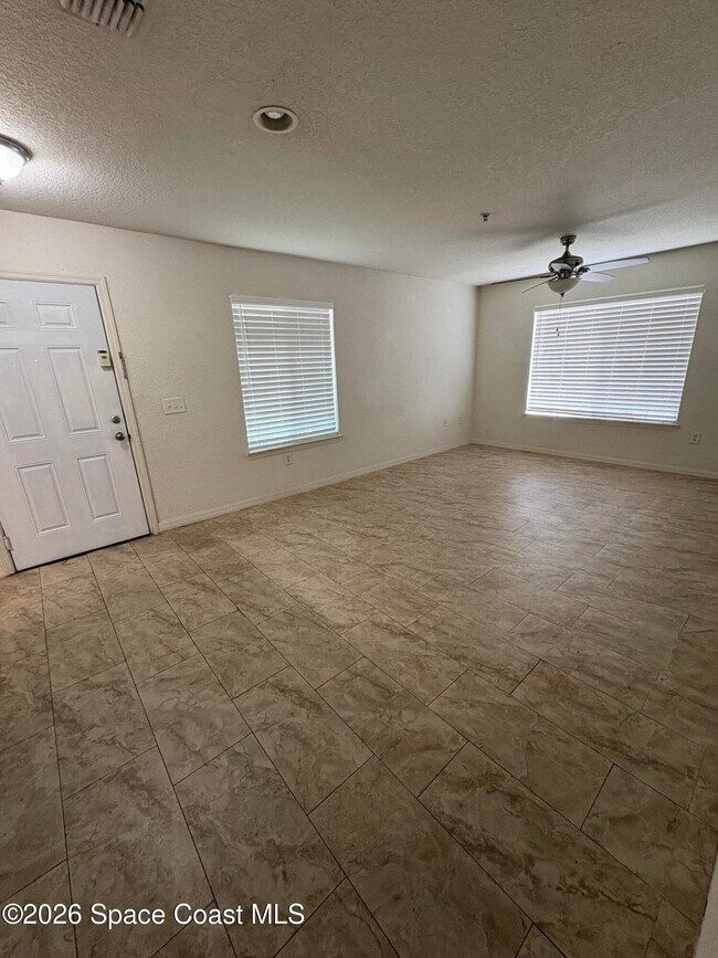 Building Photo - 3511 D'Avinci Way