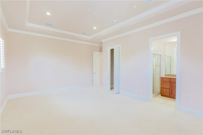 Building Photo - 2915 Coco Lakes Dr