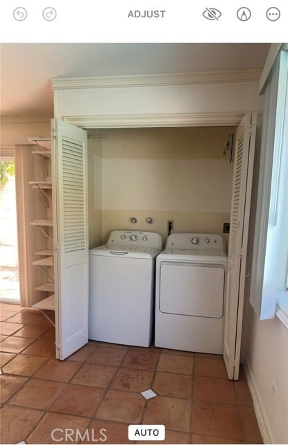 Building Photo - 17041 Escalon Dr