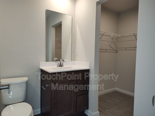 Building Photo - 8031 Sinnet Pl