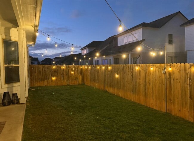 Building Photo - 2903 Sebring Cir