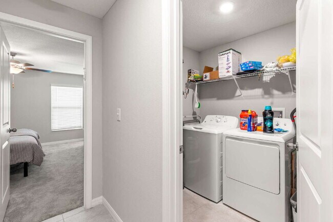 Building Photo - Like New Home For Rent In Creek Preserve!
