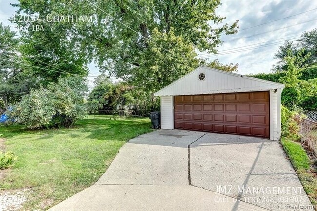 Building Photo - 12034 Chatham-
