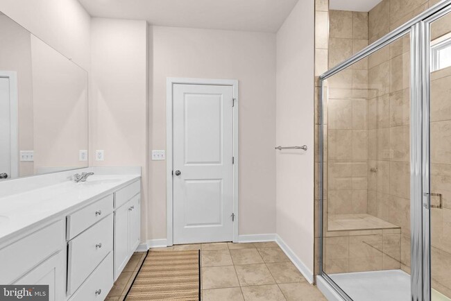 Building Photo - 2053 Whithorn Hl