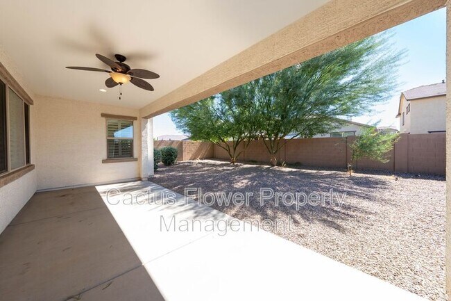 Building Photo - 3943 E Ficus Way
