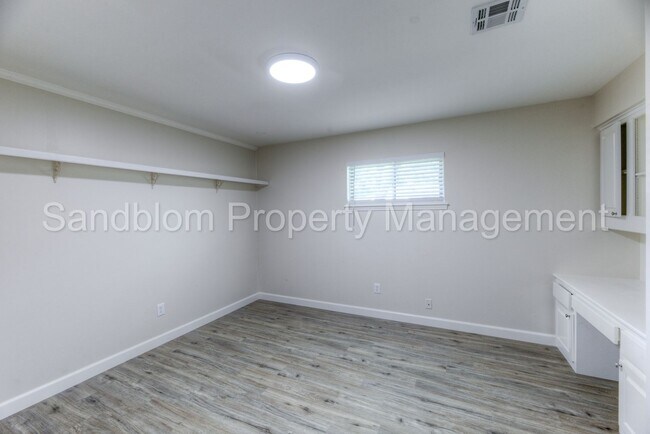 Building Photo - 7510 E 53rd Pl