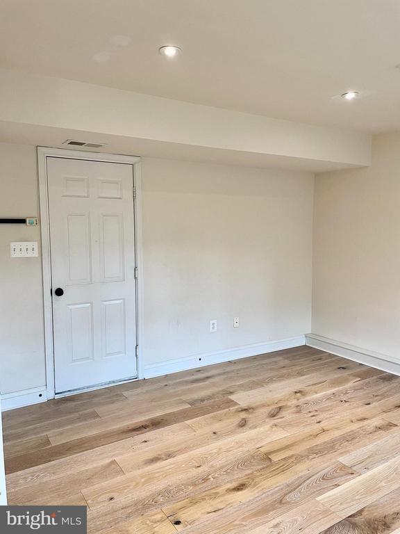 Building Photo - 12817 Clarks Crossing Dr