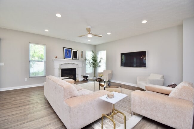 Building Photo - 7164 Glenvalley Dr
