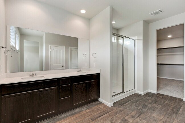 Building Photo - 14505 Frankel Loop