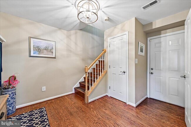 Building Photo - 4663 Kirkland Pl