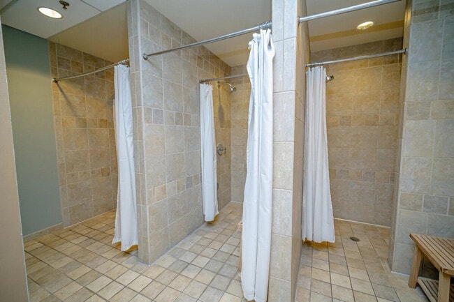 Building Photo - 3404 American Dr