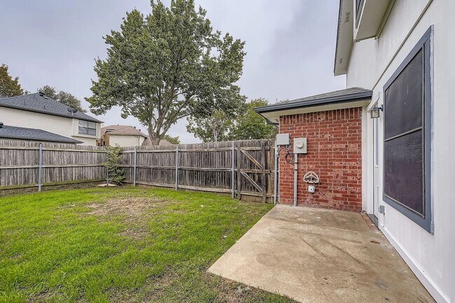 Building Photo - Coppell ISD! Spacious 3 Bed Home in Summer Place