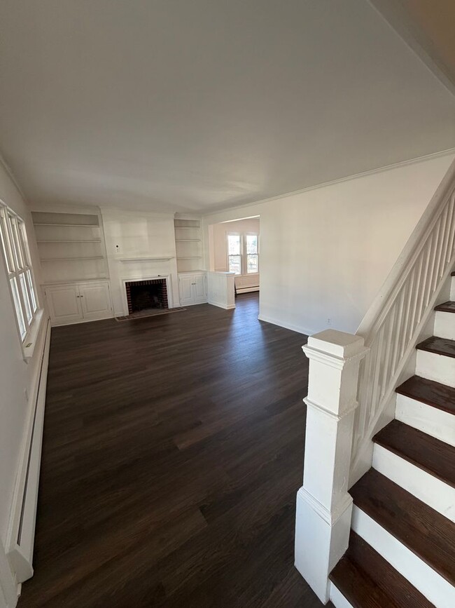 Building Photo - 17 N 24th St