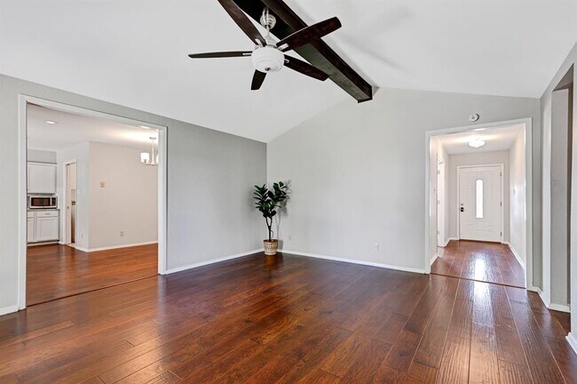 Building Photo - 7402 Bucknell Dr