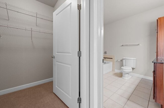 Building Photo - 1155 Ford Rd