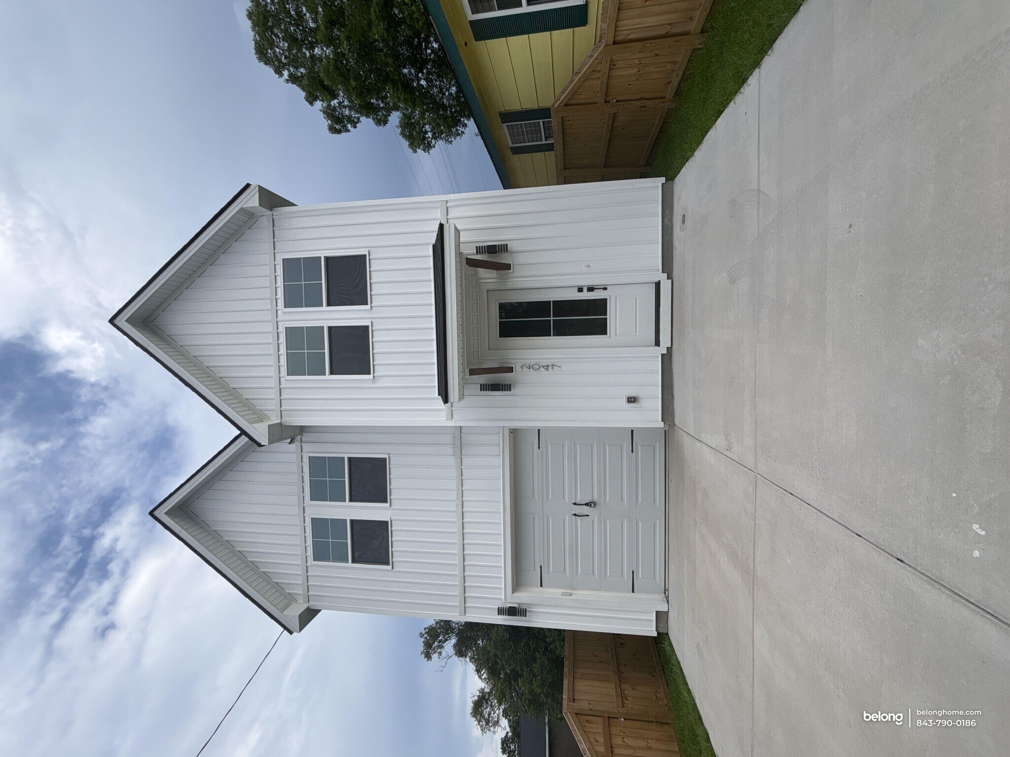 Building Photo - 2047 Forest Ave