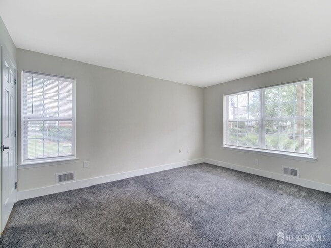Building Photo - 2302 Timber Ridge Ct